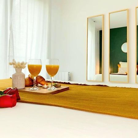 T2 Tres Charmant A Cergy Le Haut A Seulement 2 Min A Pied De La Gare !! Parking Prive Apartment Екстериор снимка